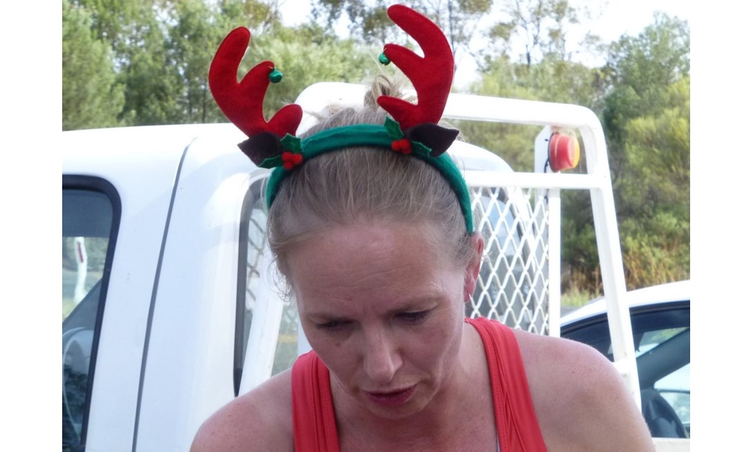 Hardlopen in de warmte is niet voor onze kleine Nederlandse meisje